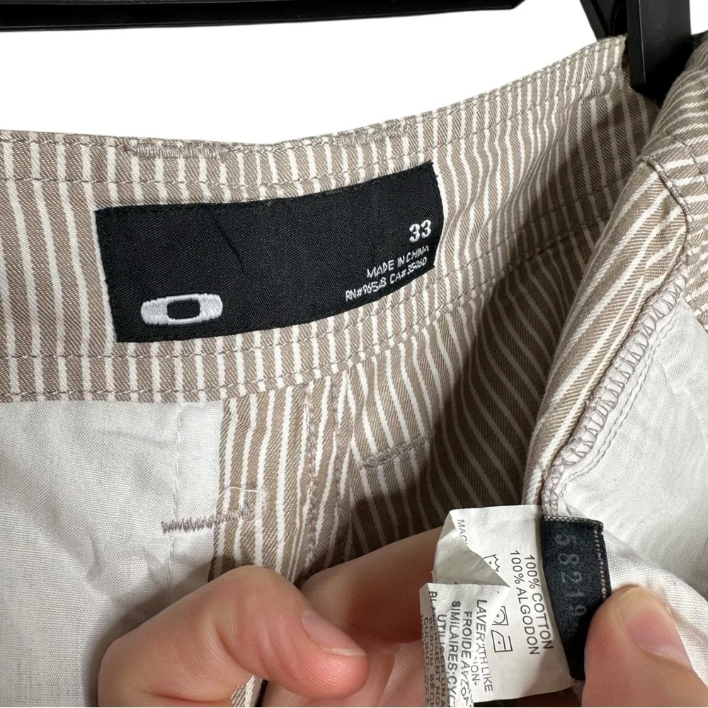 Oakley side 5”9 fit
